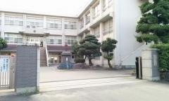 麻生小学校