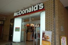 マクドナルド　摂津本山店