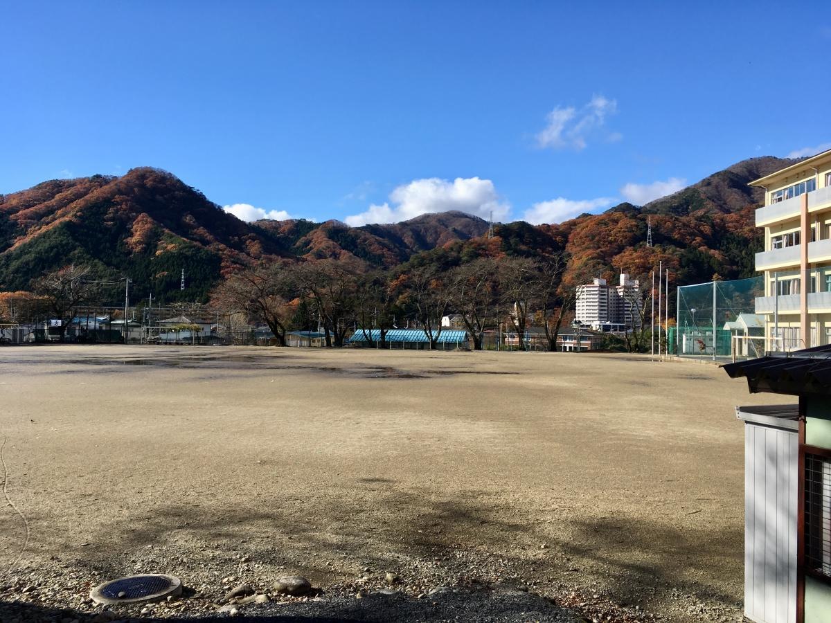 校庭の風景