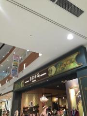 ａｘｅｓ　ｆｅｍｍｅ　春日部店