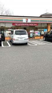 セブンイレブン 津山大崎店