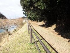 薬王寺水辺公園