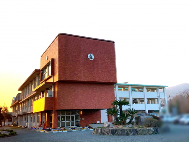 【中古】 力学系/岩波書店/久保泉 力学系／久保 泉, 矢野 公一｜自然科学書 - 岩波書店