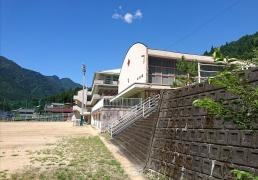 浜松市立水窪中学校