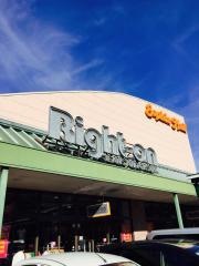 ライトオン　京都ソフィアモール店