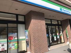 ファミリーマート　福岡香椎浜４丁目店