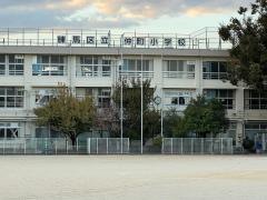 仲町小学校