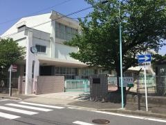 上野小学校