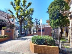 堅粕小学校
