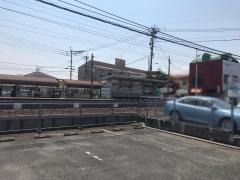 東中間駅