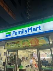 ファミリーマート　葵一丁目店