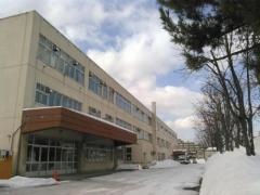 札幌市立八軒東中学校