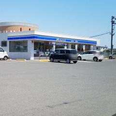 ローソン　吉野川牛島店