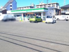 ファミリーマート　高松茜町店