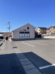 牛豊八山田店
