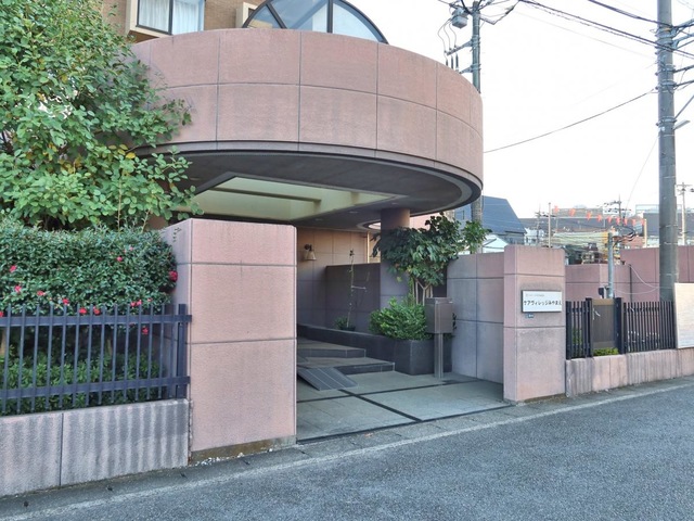 介護付有料老人ホーム　ケアヴィレッジ みやまえ
