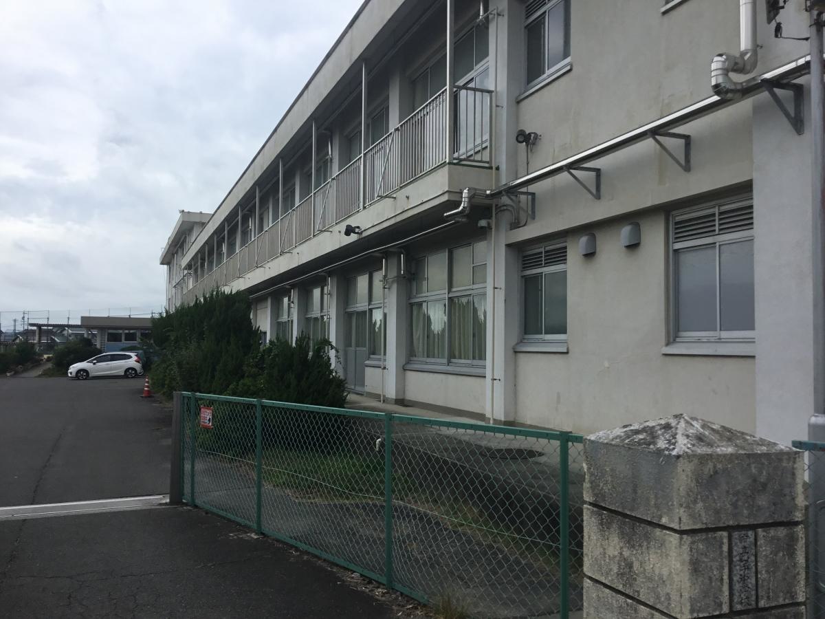 山手中学校