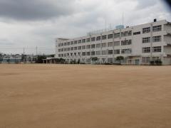 冠小学校