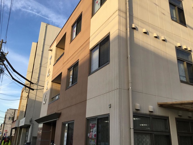 建国ビハーラ　　てんまん 施設外観
