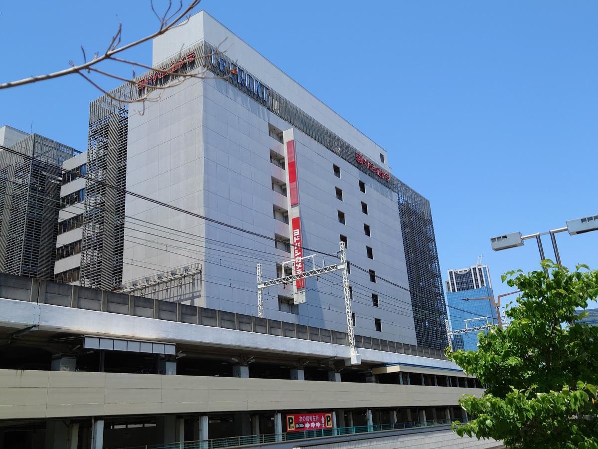 駅前