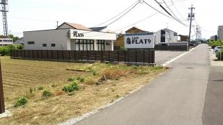 ＣＡＦＥ　ＦＬＡＴ