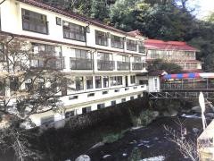 湯元ホテル