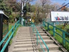 二軒茶屋駅
