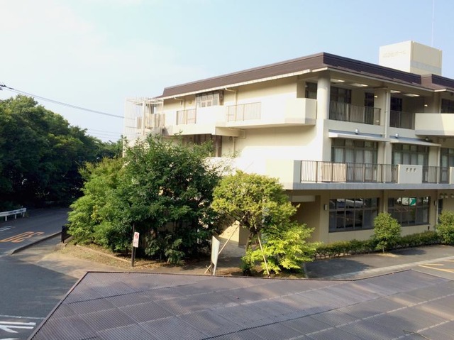 高根台ホーム 施設外観