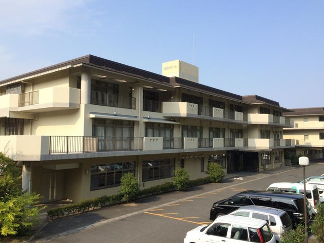 高根台ホーム 施設外観