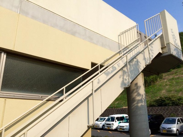 高根台ホーム 施設外観