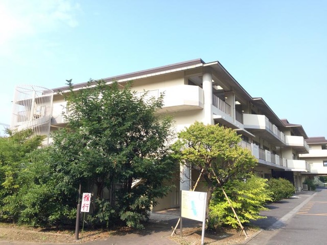 高根台ホーム 施設外観