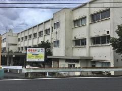 西郷小学校