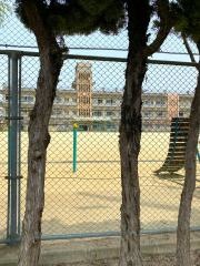 山本小学校