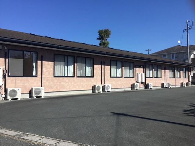 あいの街高塚 建物全景