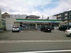 ファミリーマート　福岡平和店