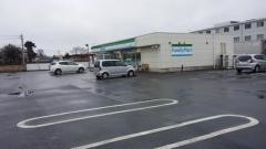 ファミリーマート　八街四木店