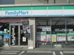 ファミリーマート　三鷹かえで通り店