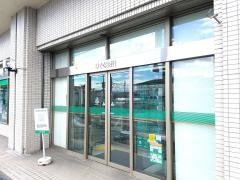 りそな銀行やまと郡山支店