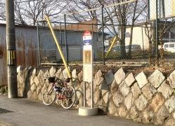 「際川」バス停留所