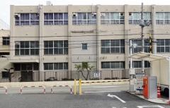 敷津小学校