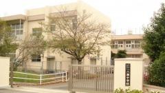 飯塚市立二瀬中学校