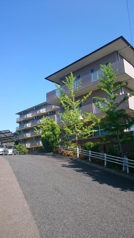 春緑苑 建物全景