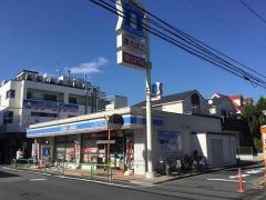 ローソン　練馬東大泉五丁店