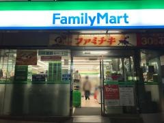 ファミリーマート　元赤坂一丁目店