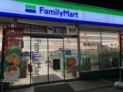 ファミリーマート　福岡柳瀬一丁目店