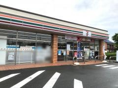 セブンイレブン　津市久居西鷹跡町店