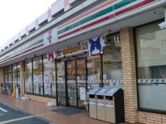 セブンイレブン　大阪中央卸売市場西口店