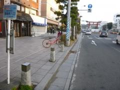 「鎌倉駅入口」バス停留所