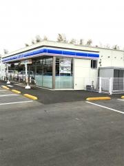 ローソン　牛久岡見町店