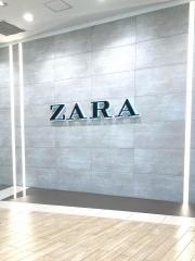 ザラ　イオンモール新小松店